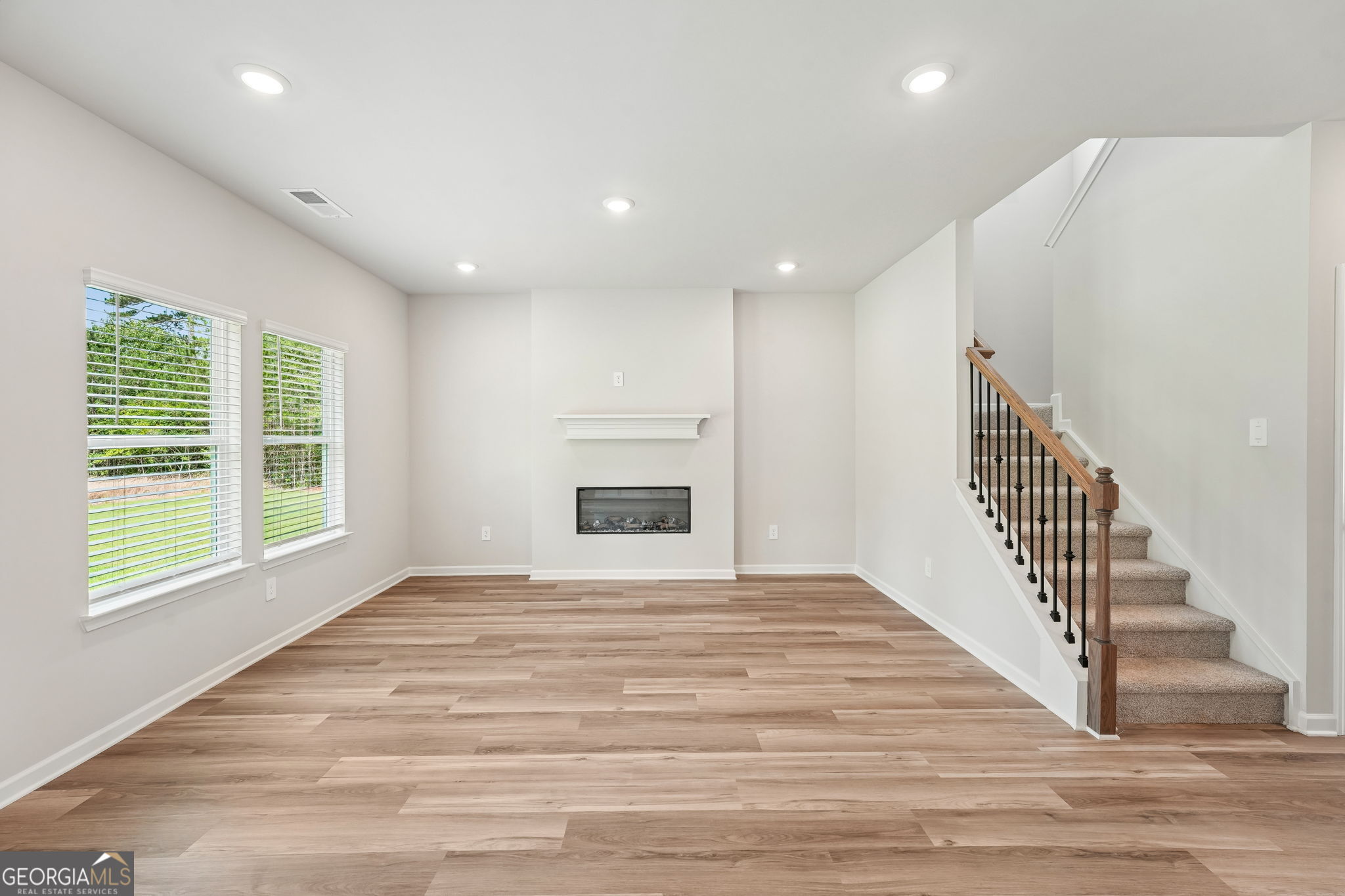 14 Rise Road Property Photo 12