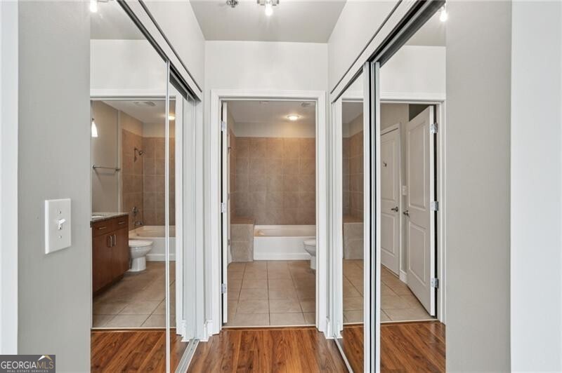 950 W Peachtree Street Nw # 1213 Property Photo 9