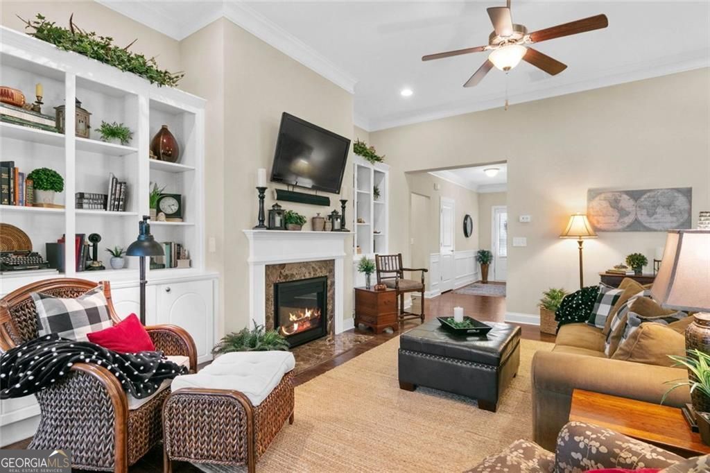 559 Bishopton Street Property Photo 12