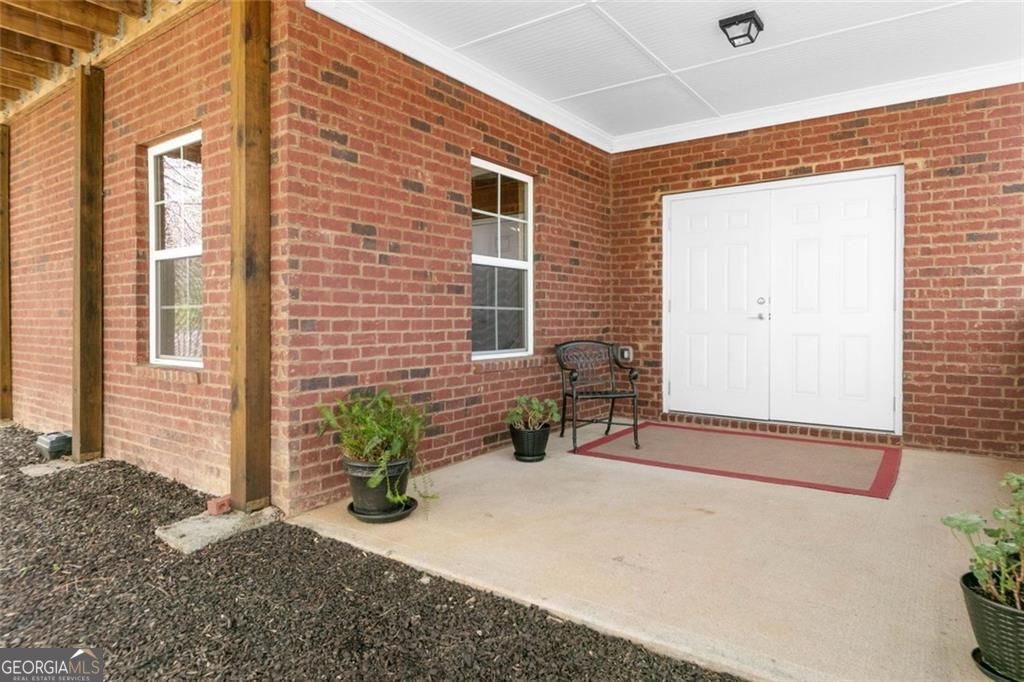 559 Bishopton Street Property Photo 34