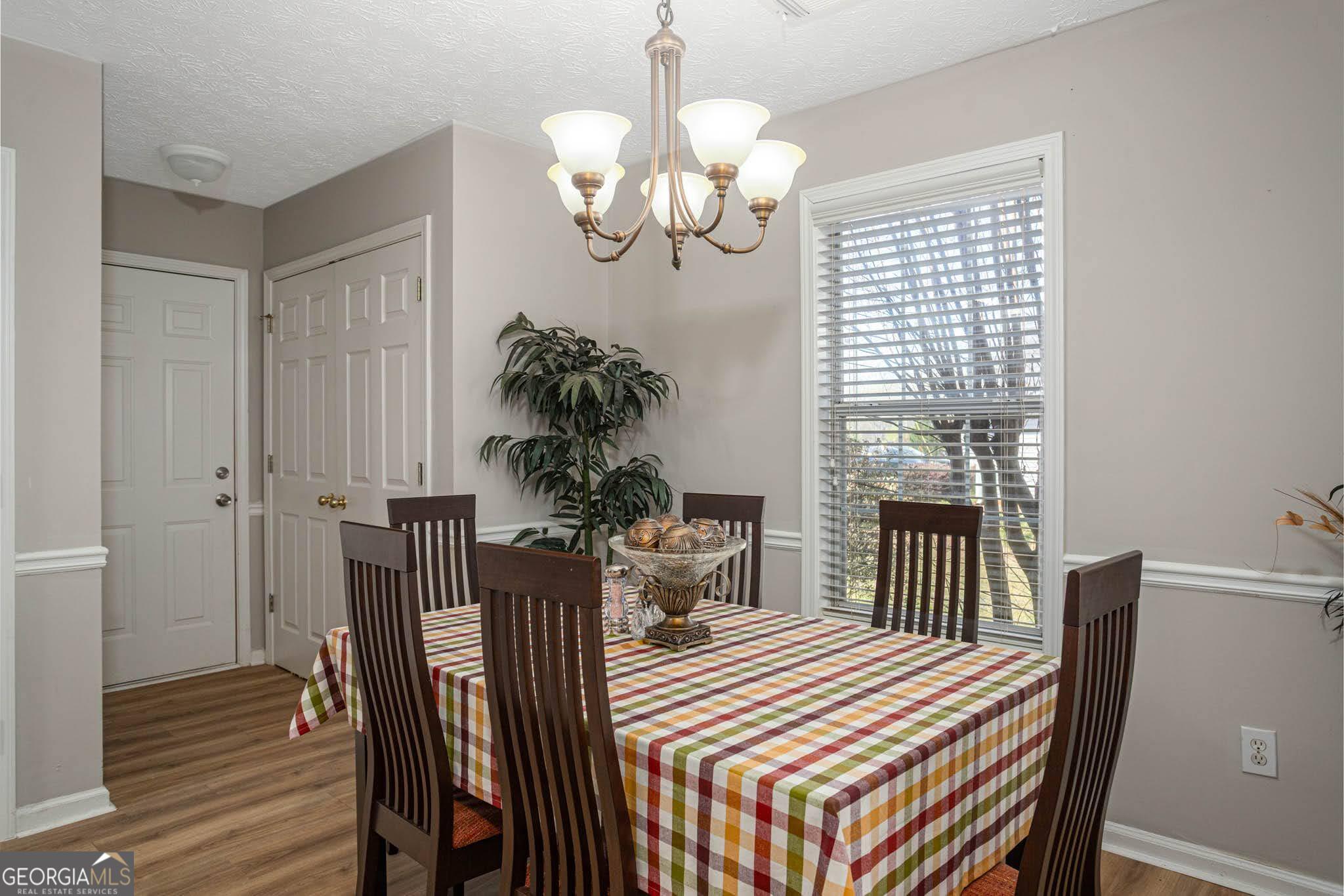 170 Belmont Circle Property Photo 6