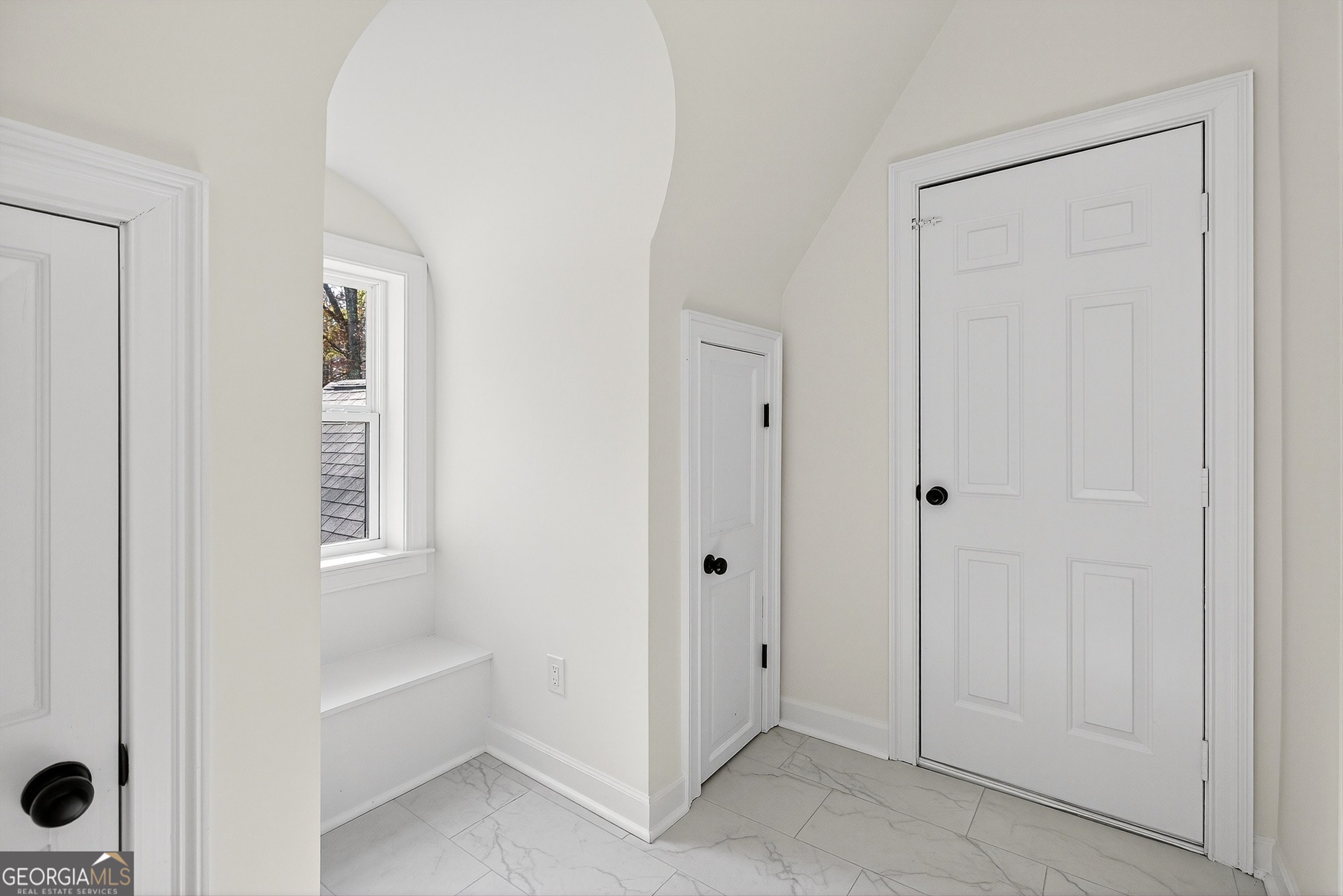 450 Birkdale Drive Property Photo 57