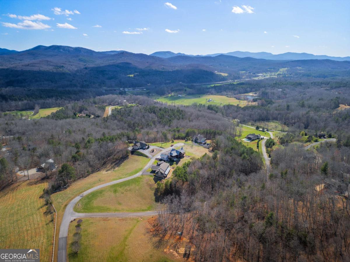 102 High Meadows Trail Property Photo 45