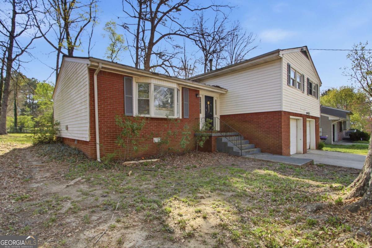 2459 Rockknoll Drive Property Photo 1