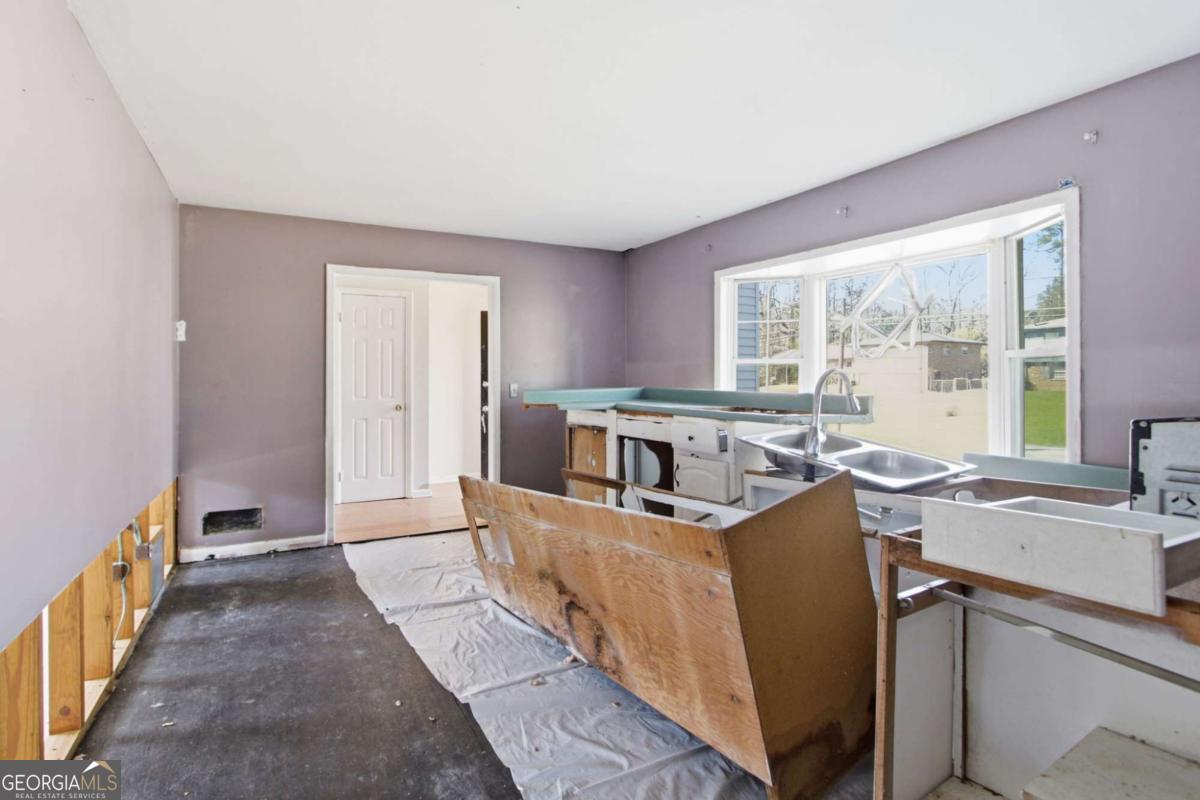 2459 Rockknoll Drive Property Photo 7