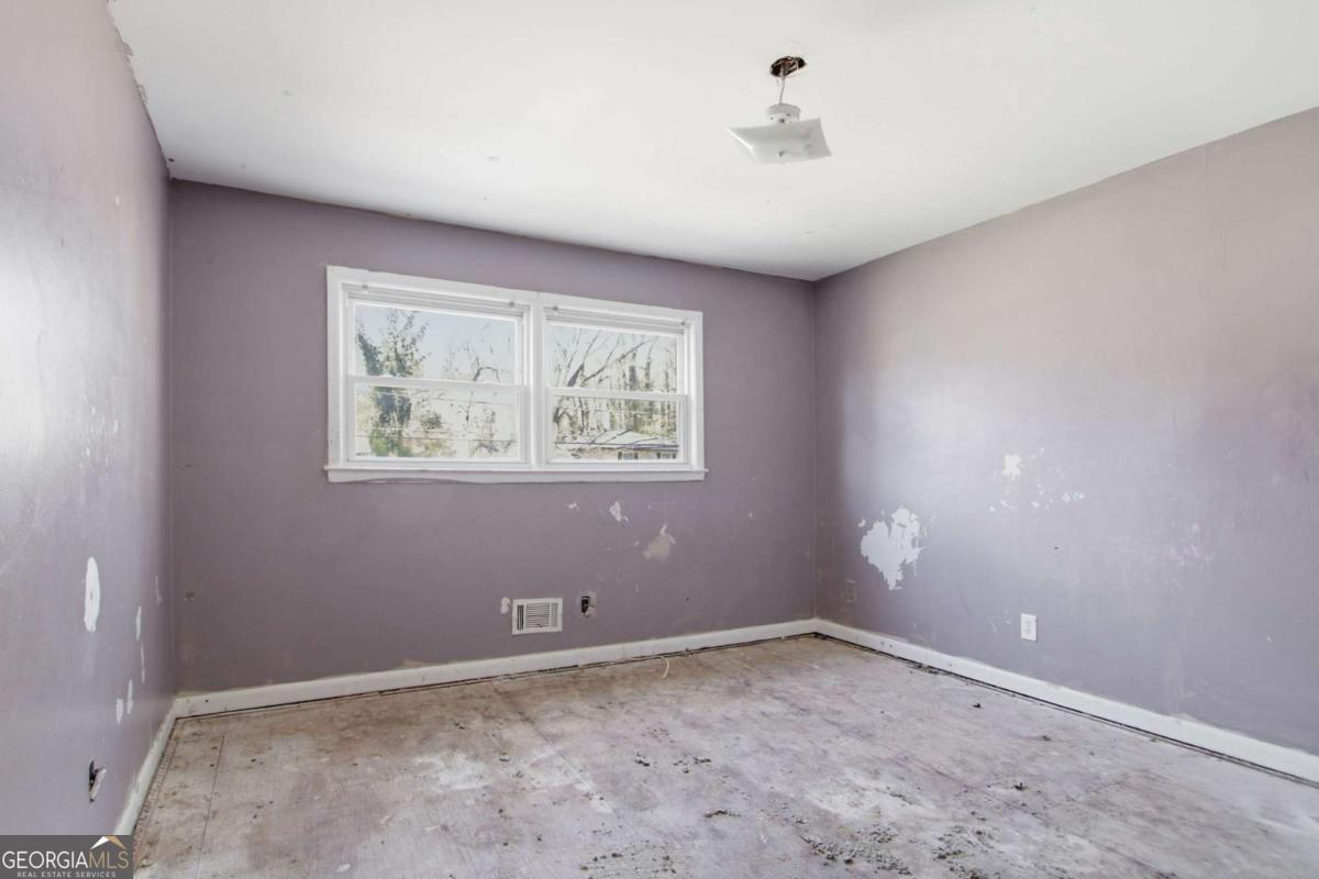 2459 Rockknoll Drive Property Photo 13