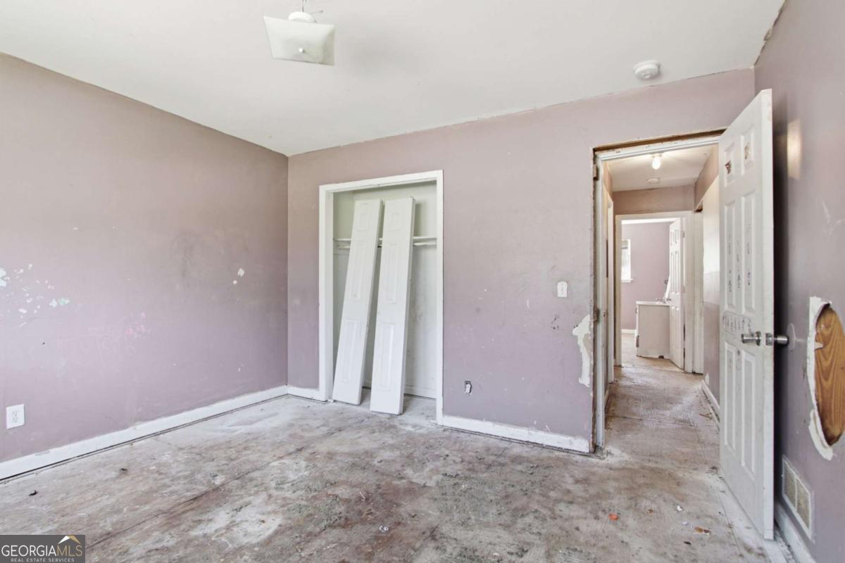 2459 Rockknoll Drive Property Photo 14