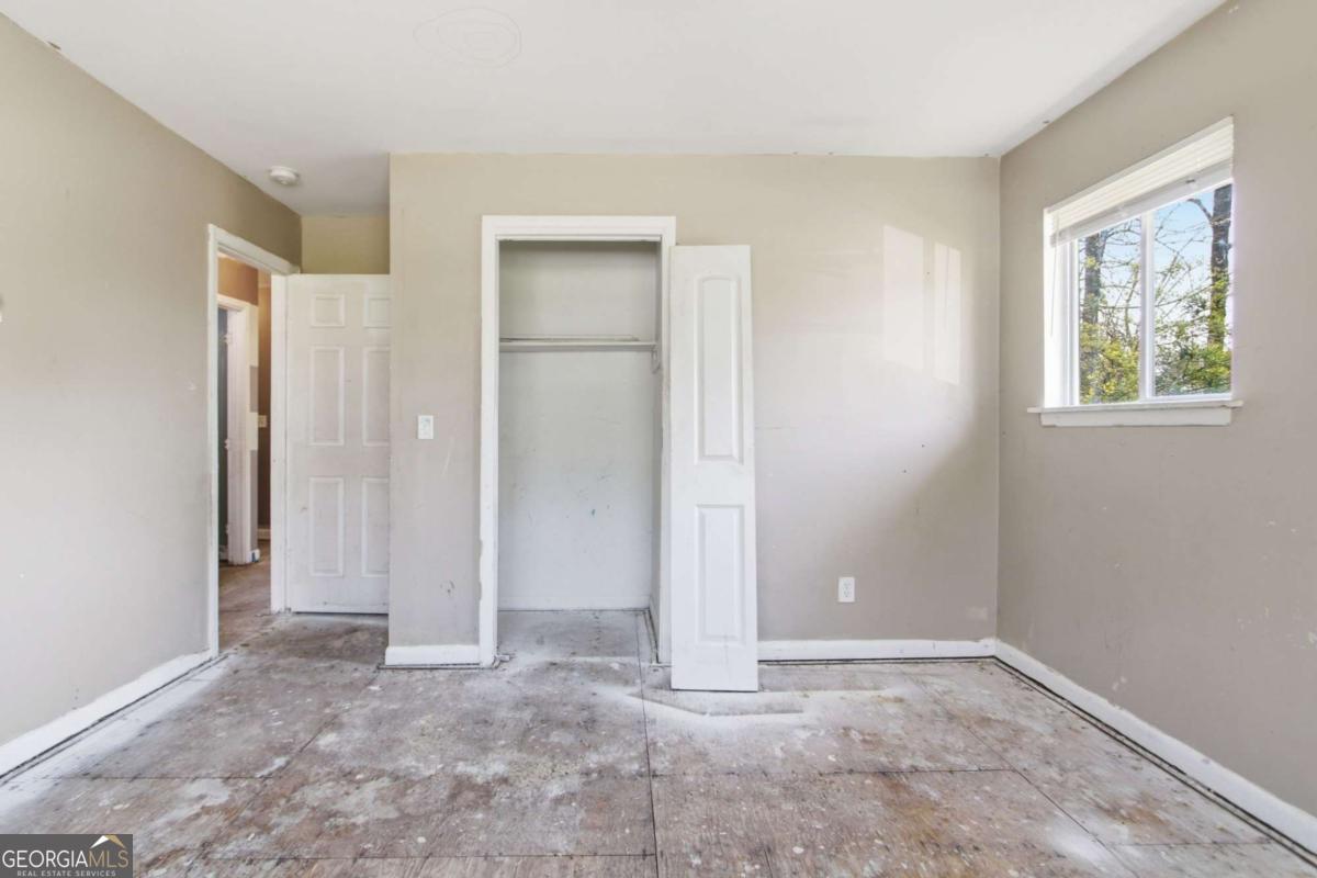 2459 Rockknoll Drive Property Photo 16