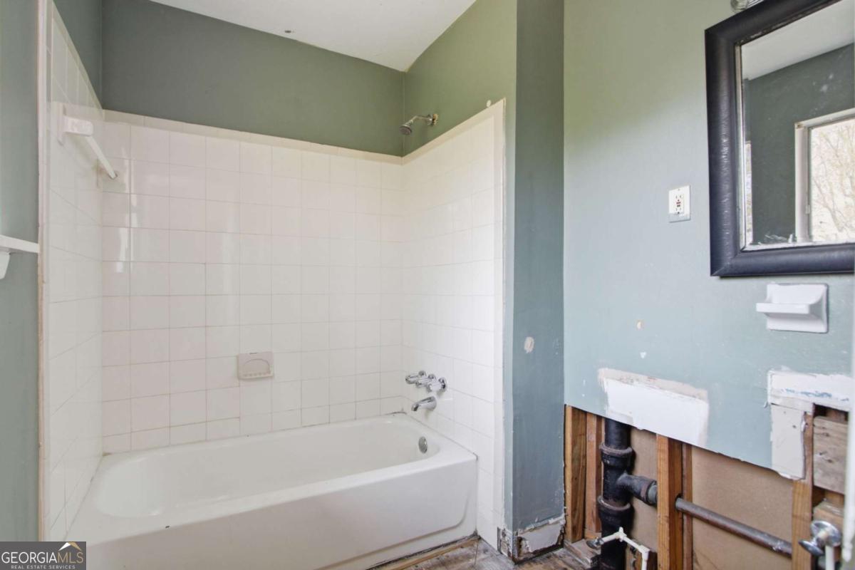 2459 Rockknoll Drive Property Photo 19