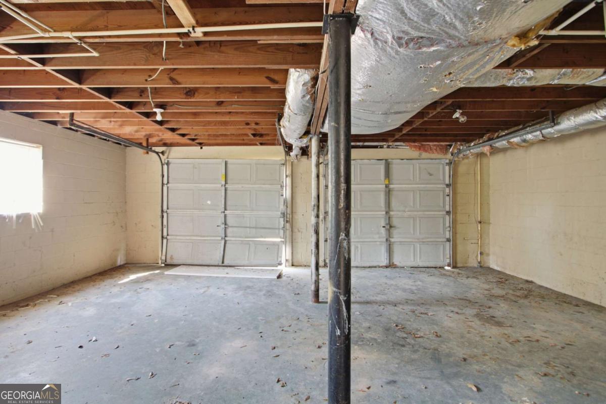 2459 Rockknoll Drive Property Photo 22