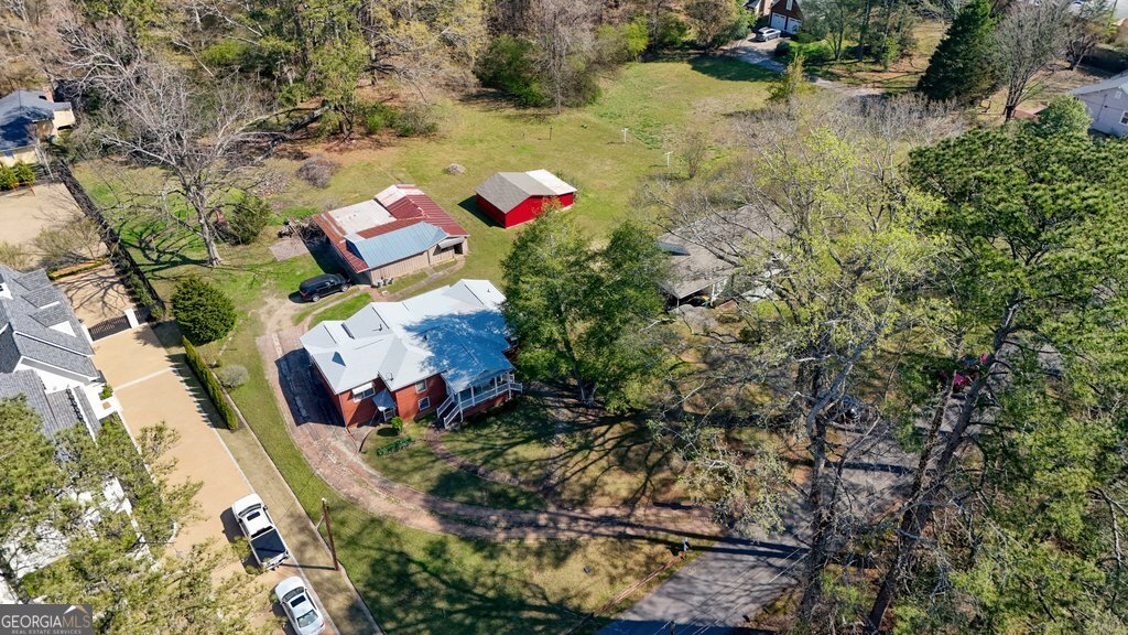 112 Barnesdale Terrace Property Photo 3