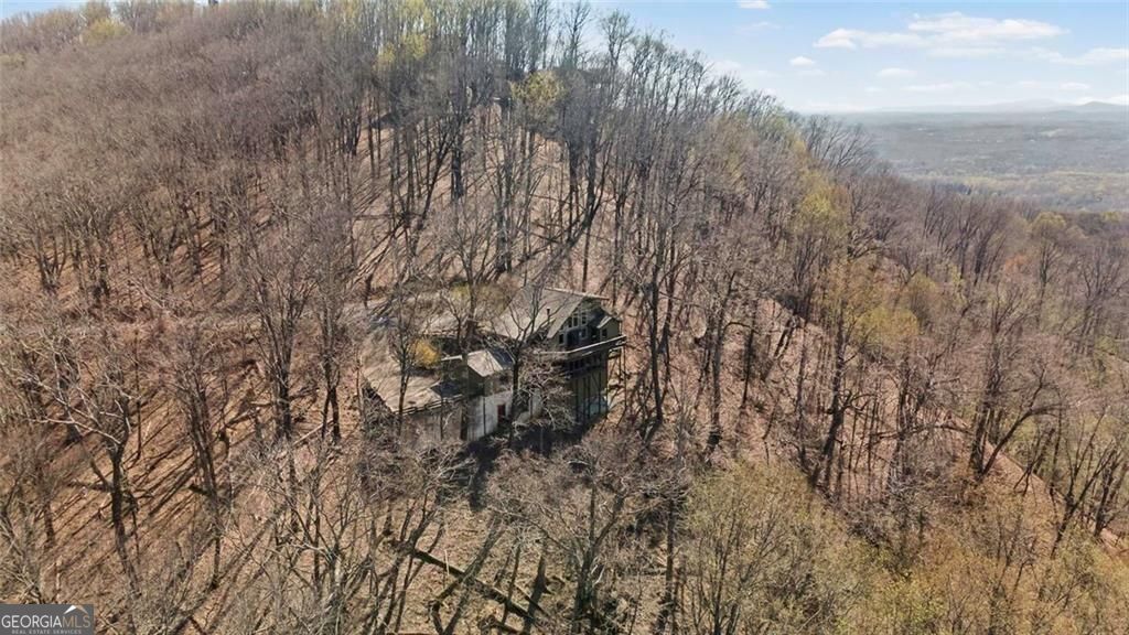 360 Locust Trail Property Photo 45