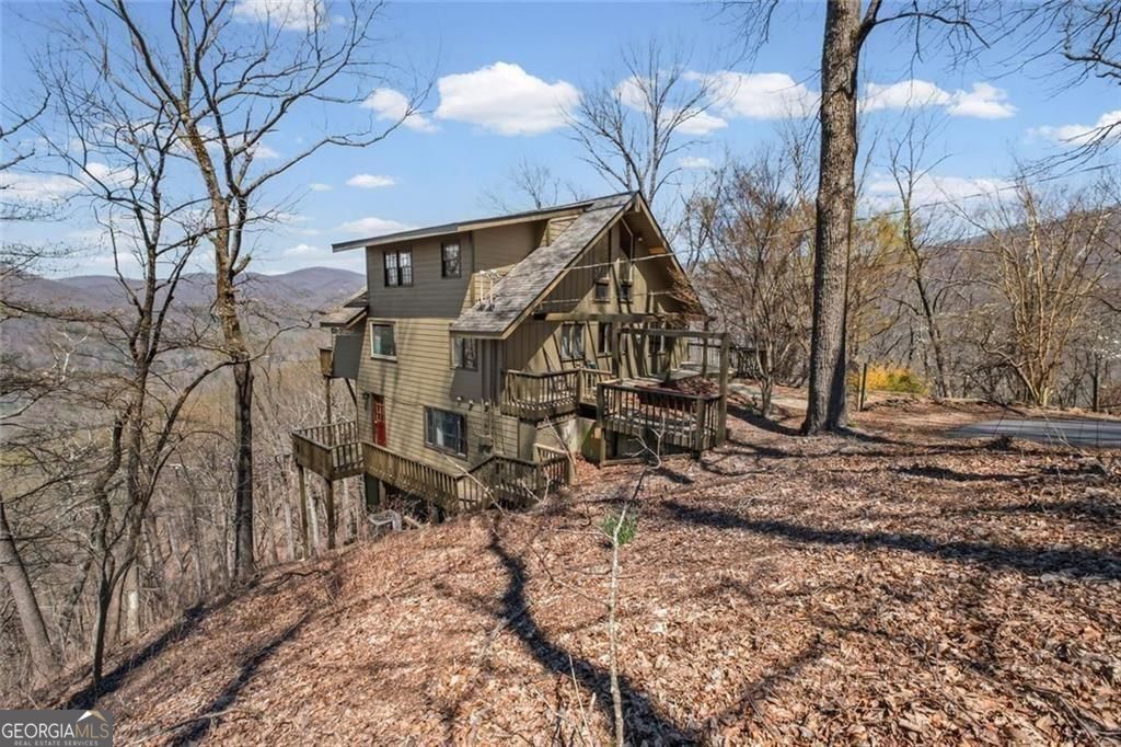 360 Locust Trail Property Photo 49