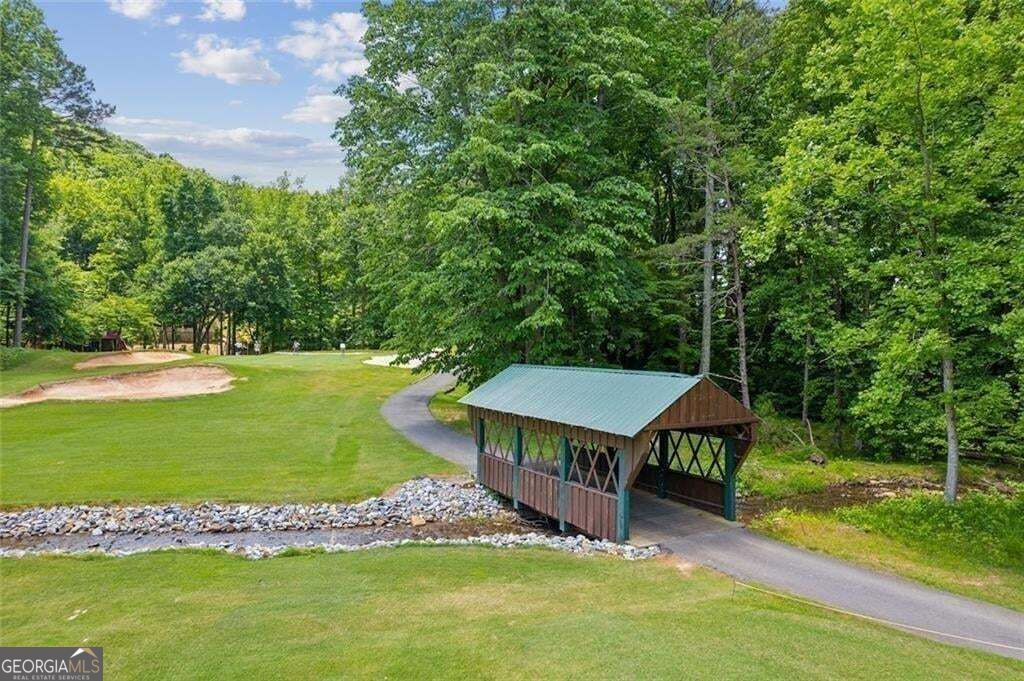 360 Locust Trail Property Photo 56