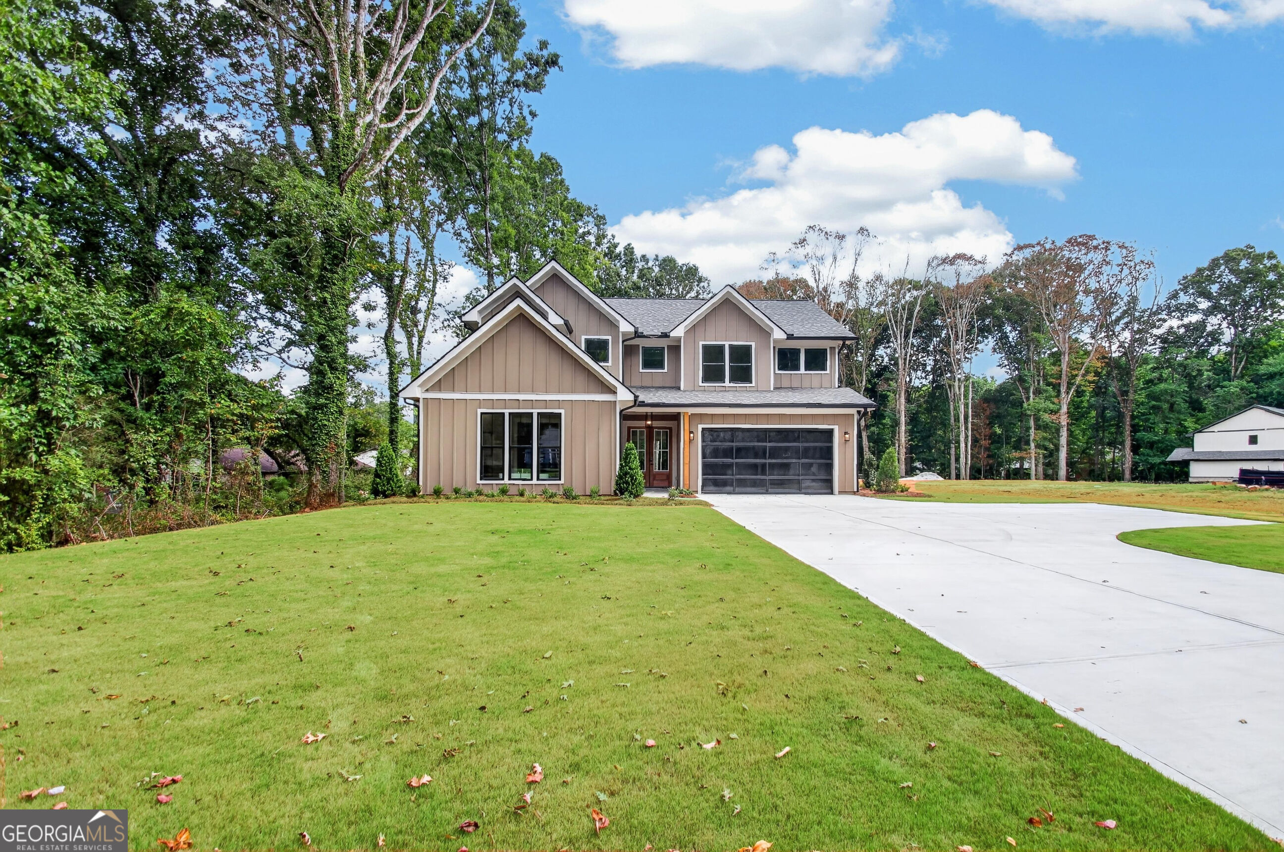 5572 Lilburn Stone Mountain Road Property Photo 1