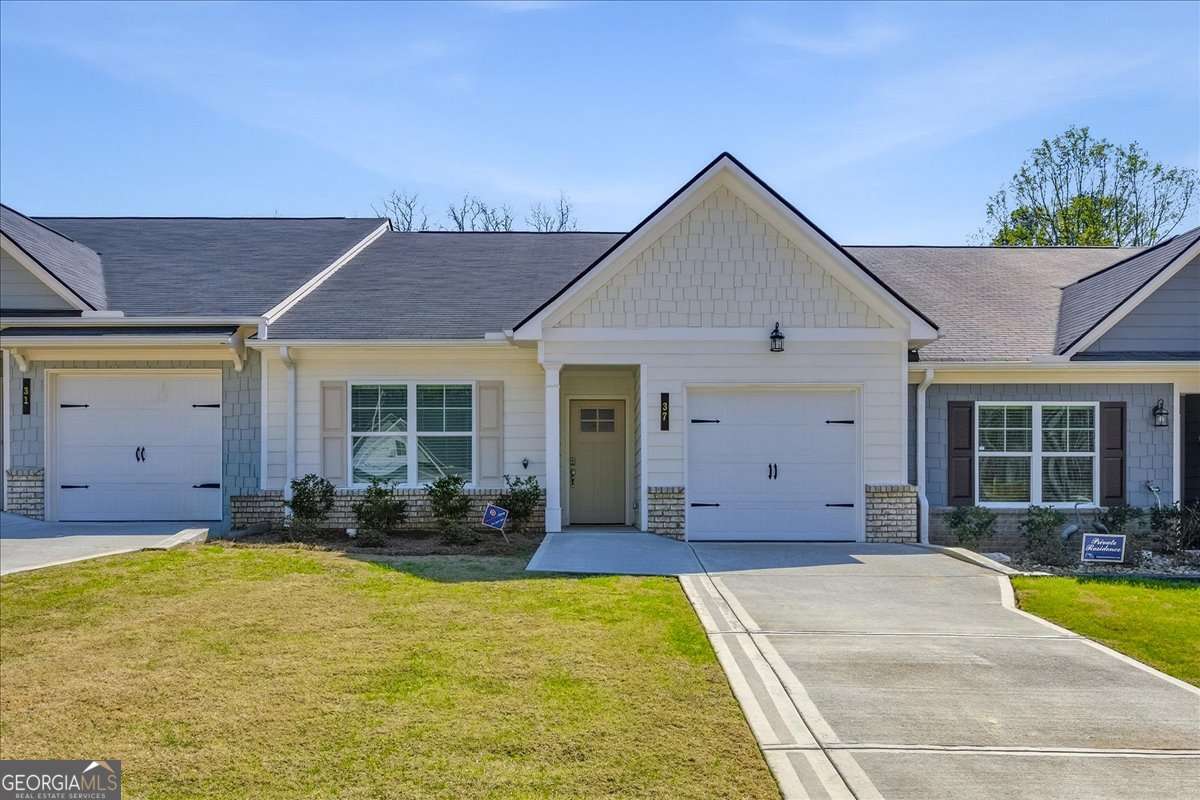 37 Silver Leaf Lane # 39 Property Photo 1