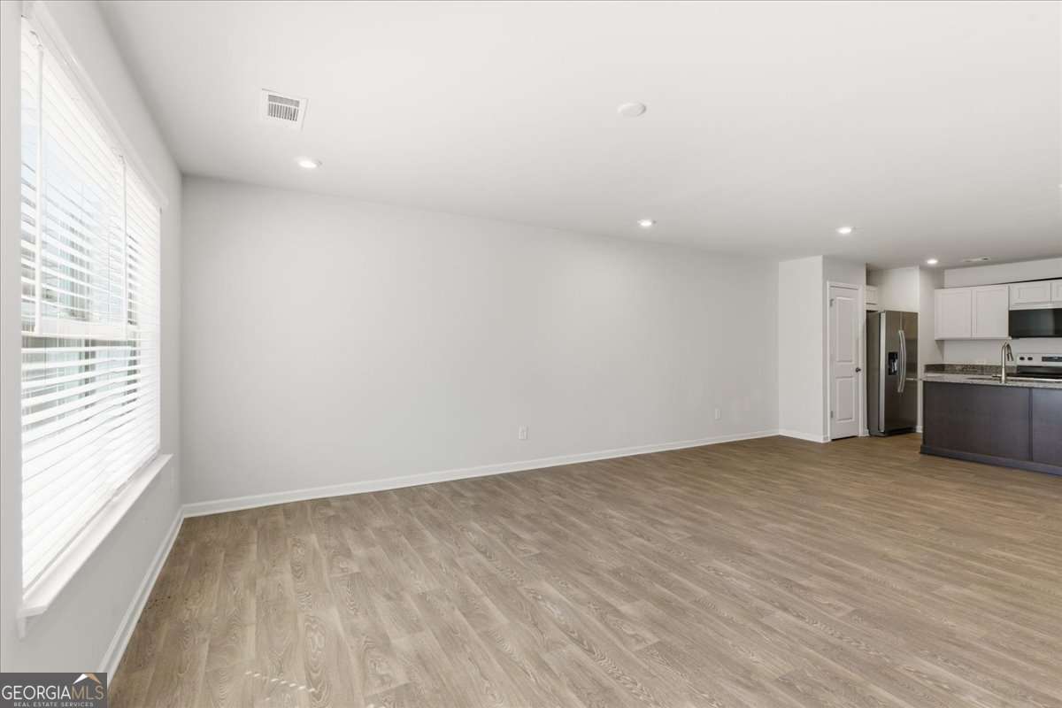 37 Silver Leaf Lane # 39 Property Photo 8