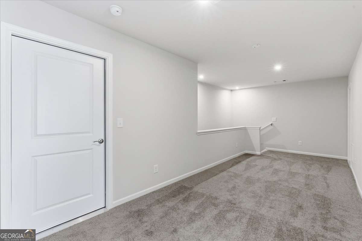37 Silver Leaf Lane # 39 Property Photo 17