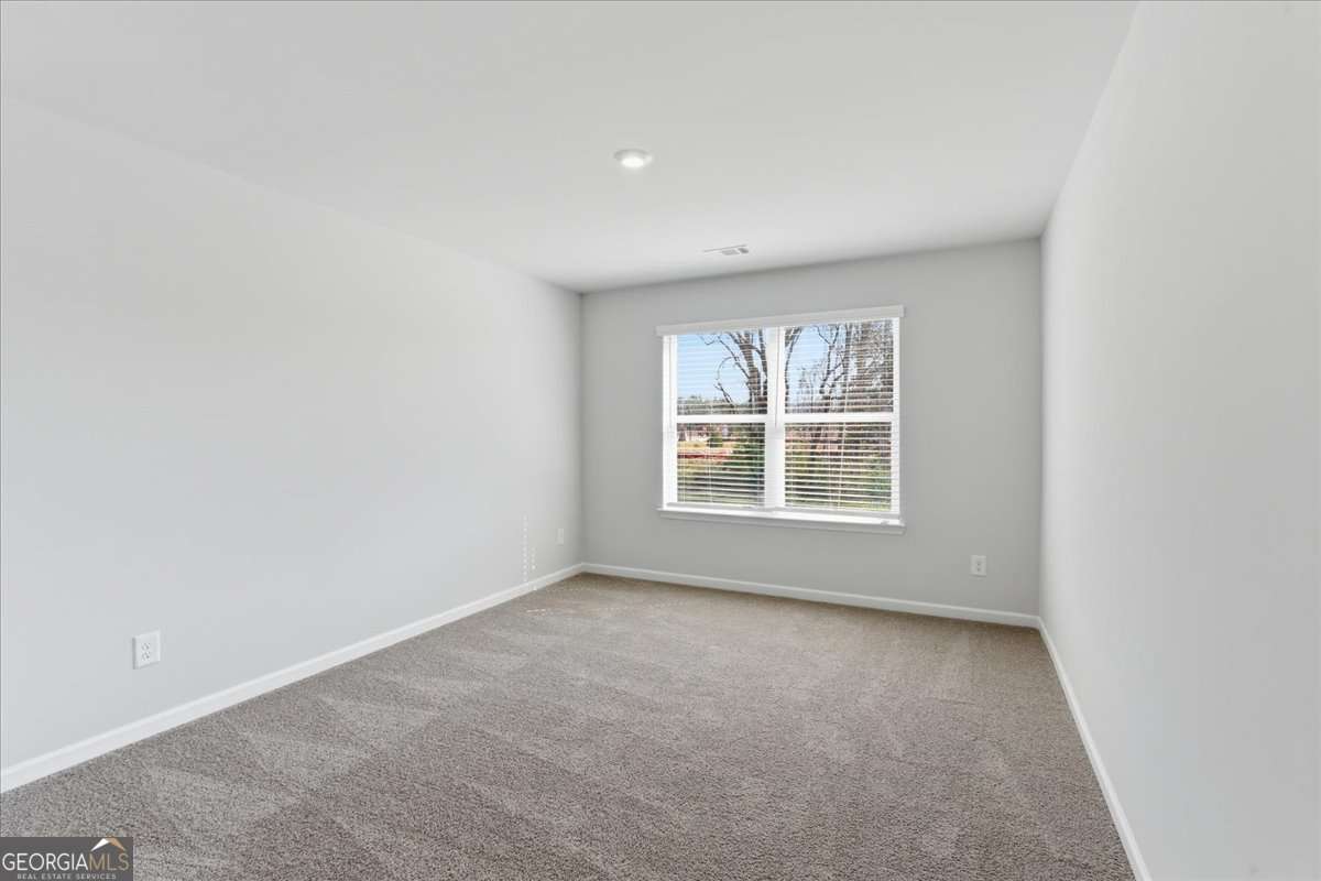 37 Silver Leaf Lane # 39 Property Photo 18