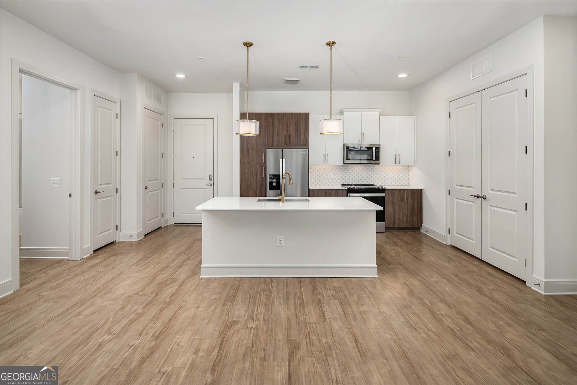 2124 American Indust Way # 3106 Property Photo 6