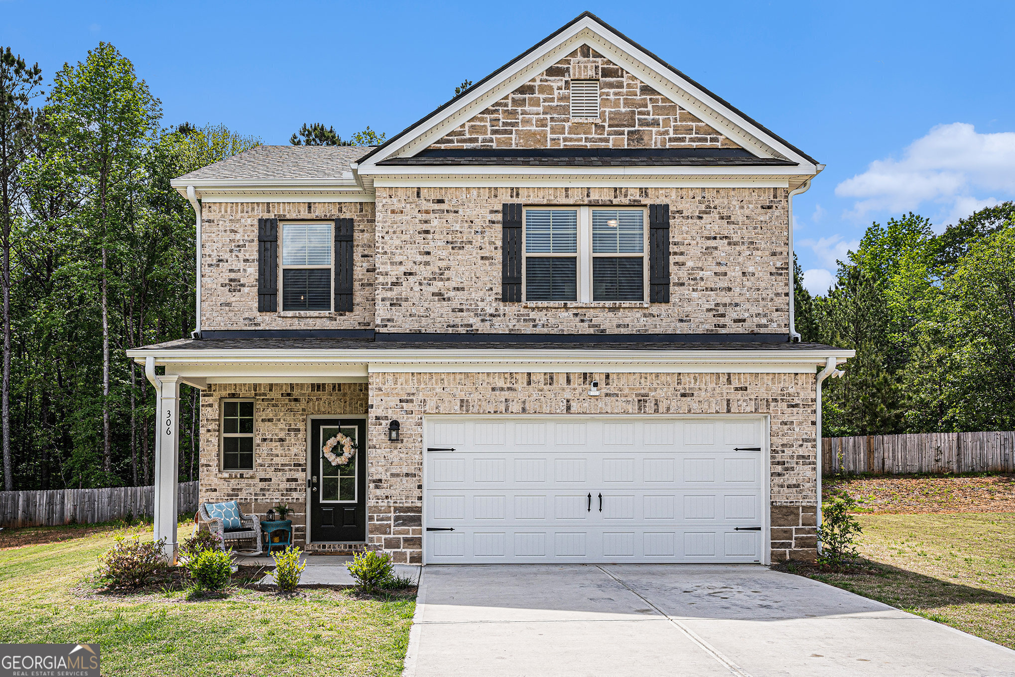 306 Vine Court Property Photo 1