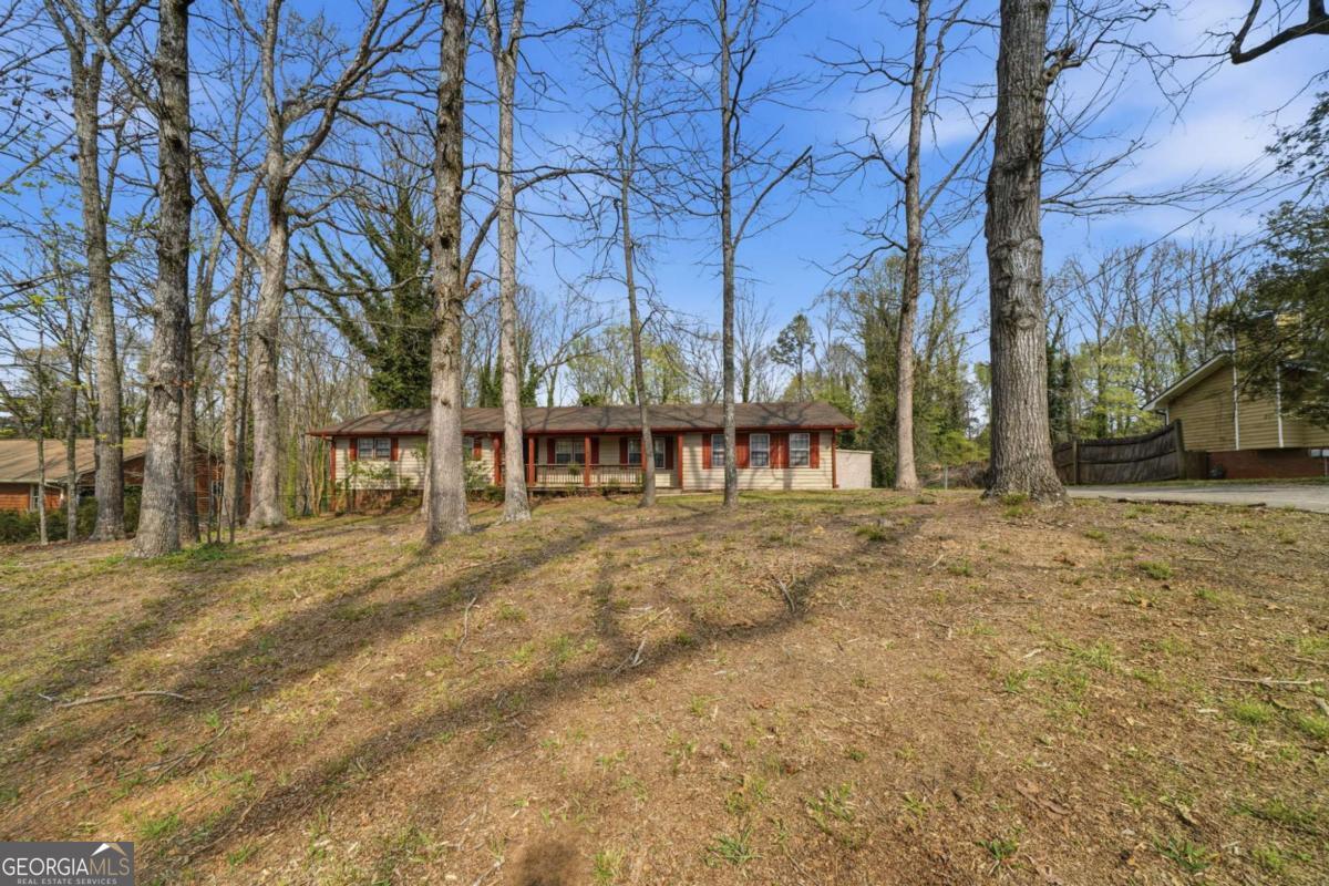 2937 Pebble Lane