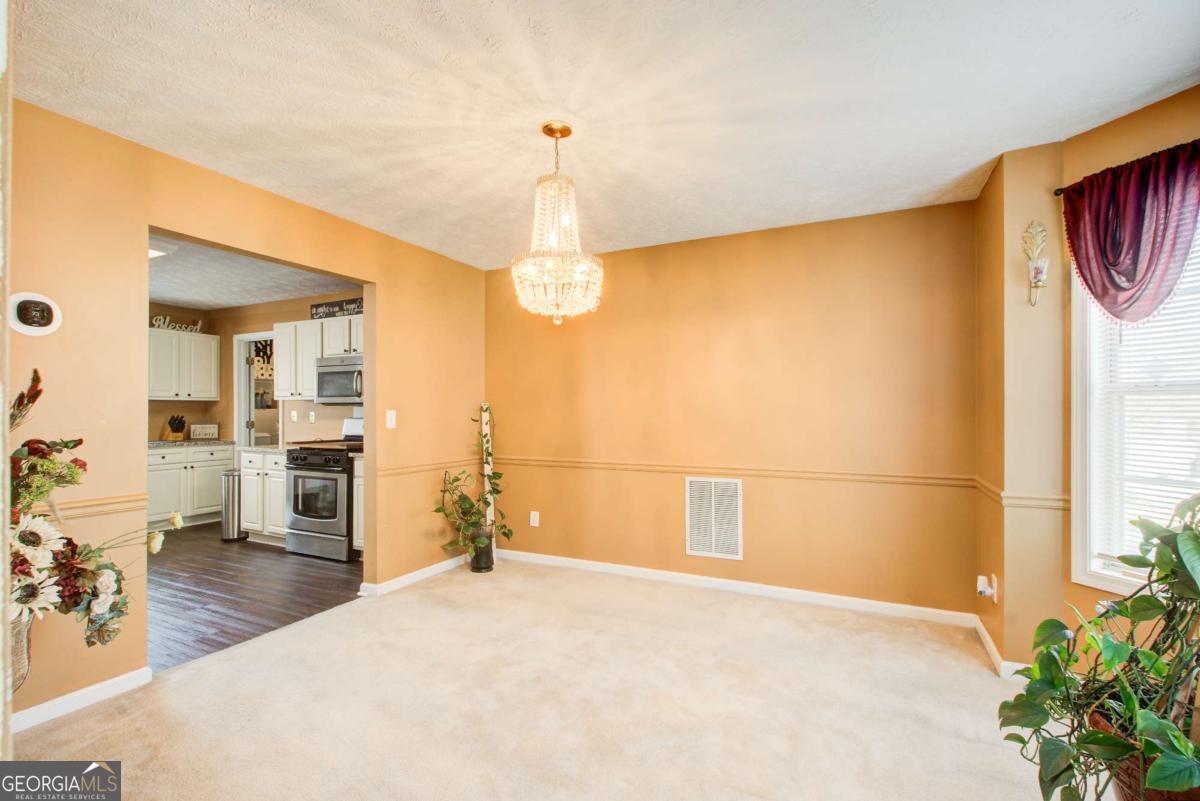 8075 Harmony Lakes Drive Property Photo 14