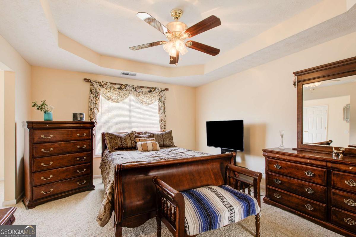 8075 Harmony Lakes Drive Property Photo 18