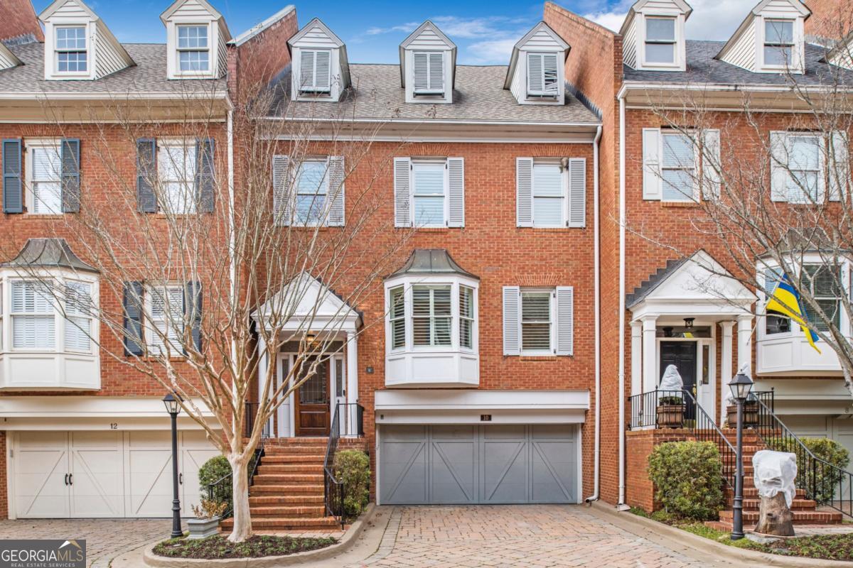 3685 Peachtree Road Ne # 10 Property Photo 1
