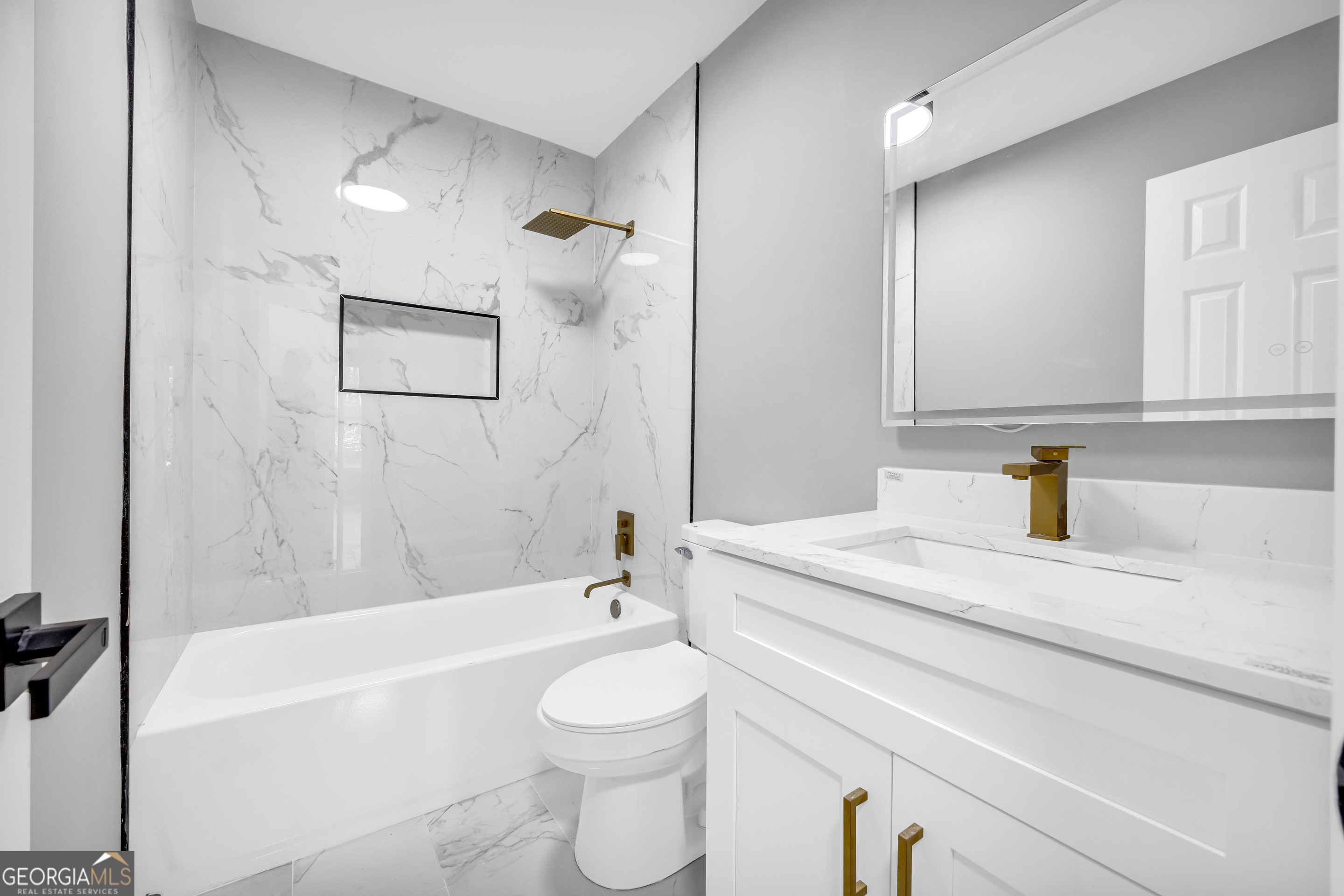 106 Ne Degrandis Property Photo 30