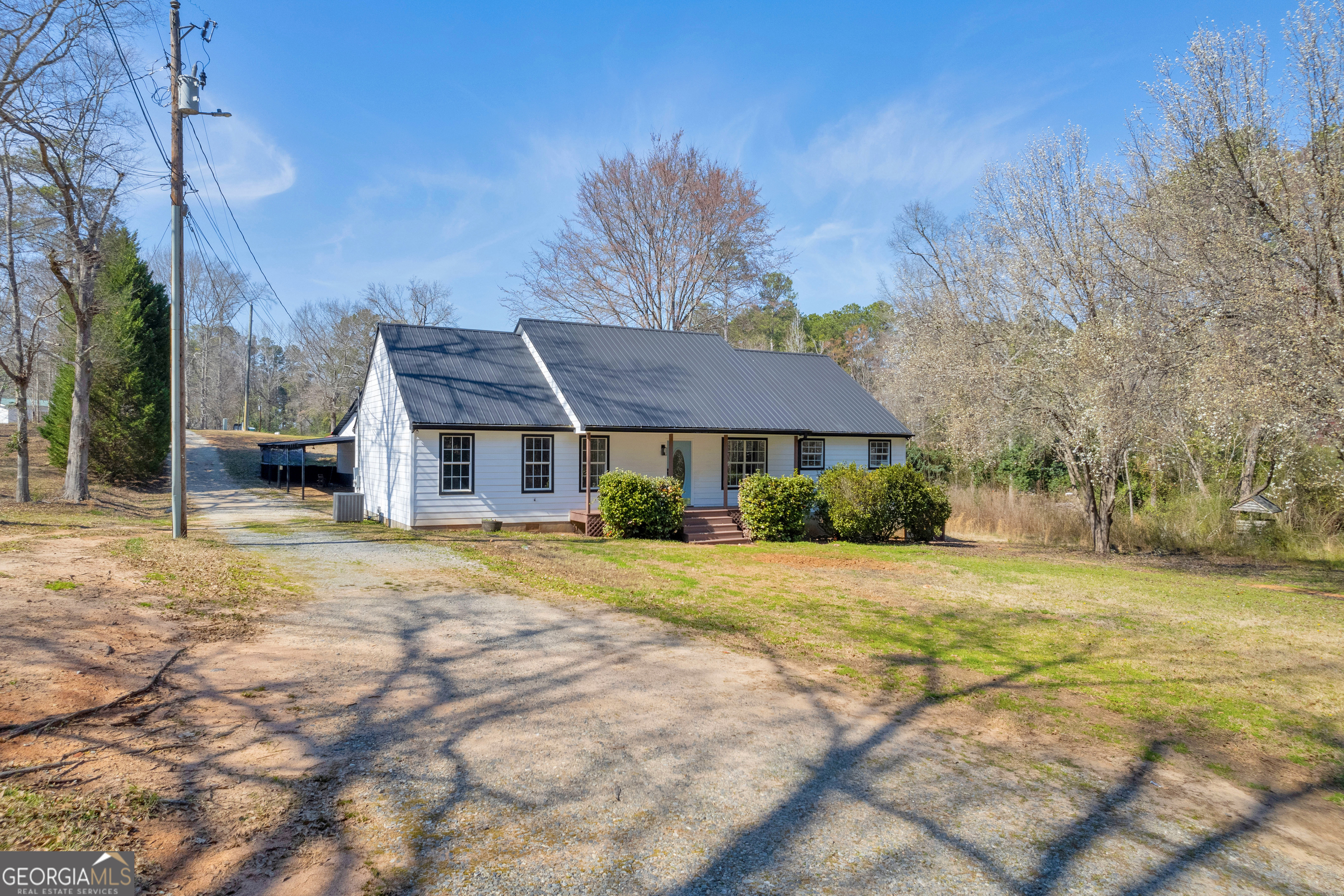 106 Ne Degrandis Property Photo 35