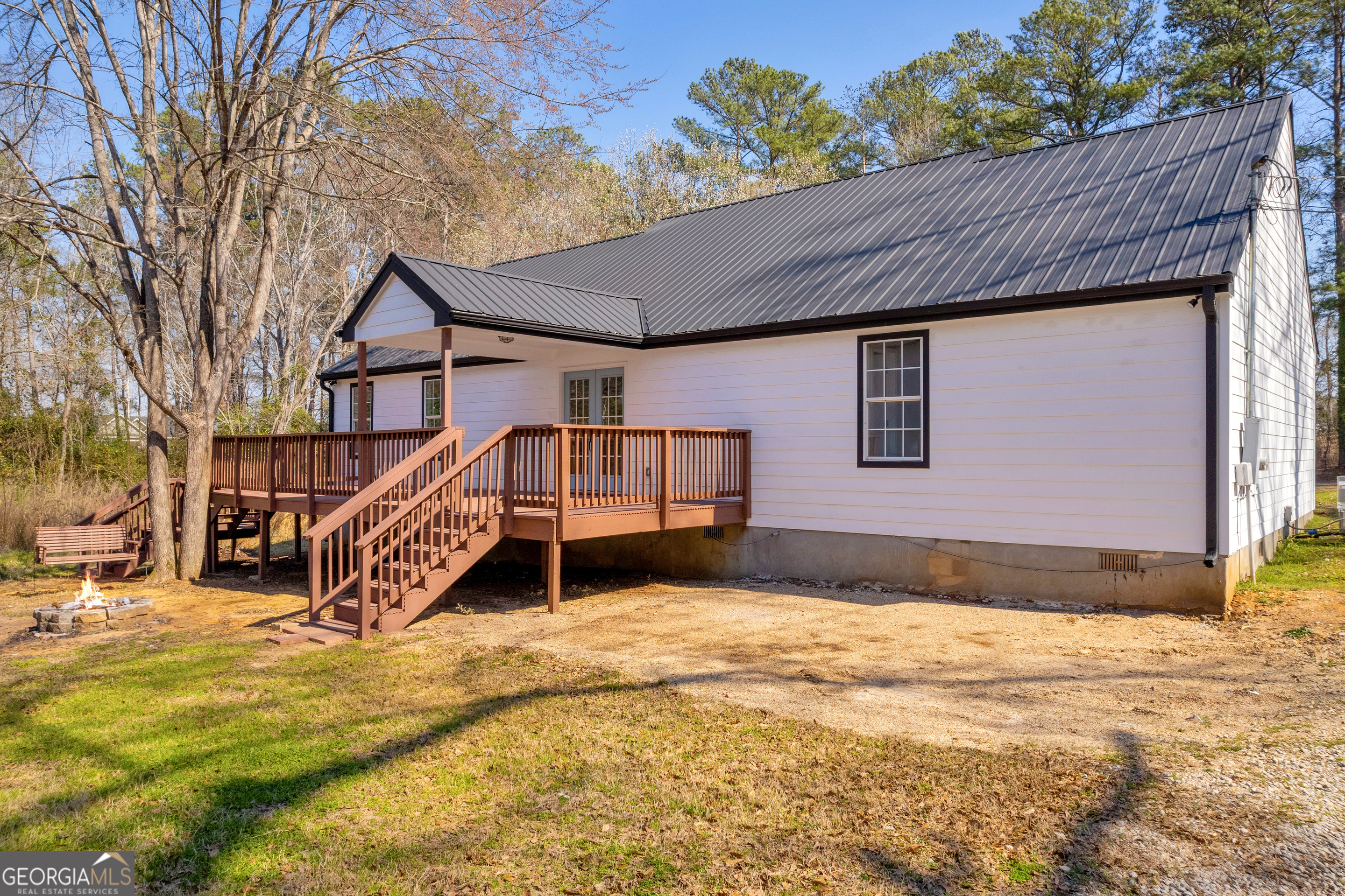 106 Ne Degrandis Property Photo 41
