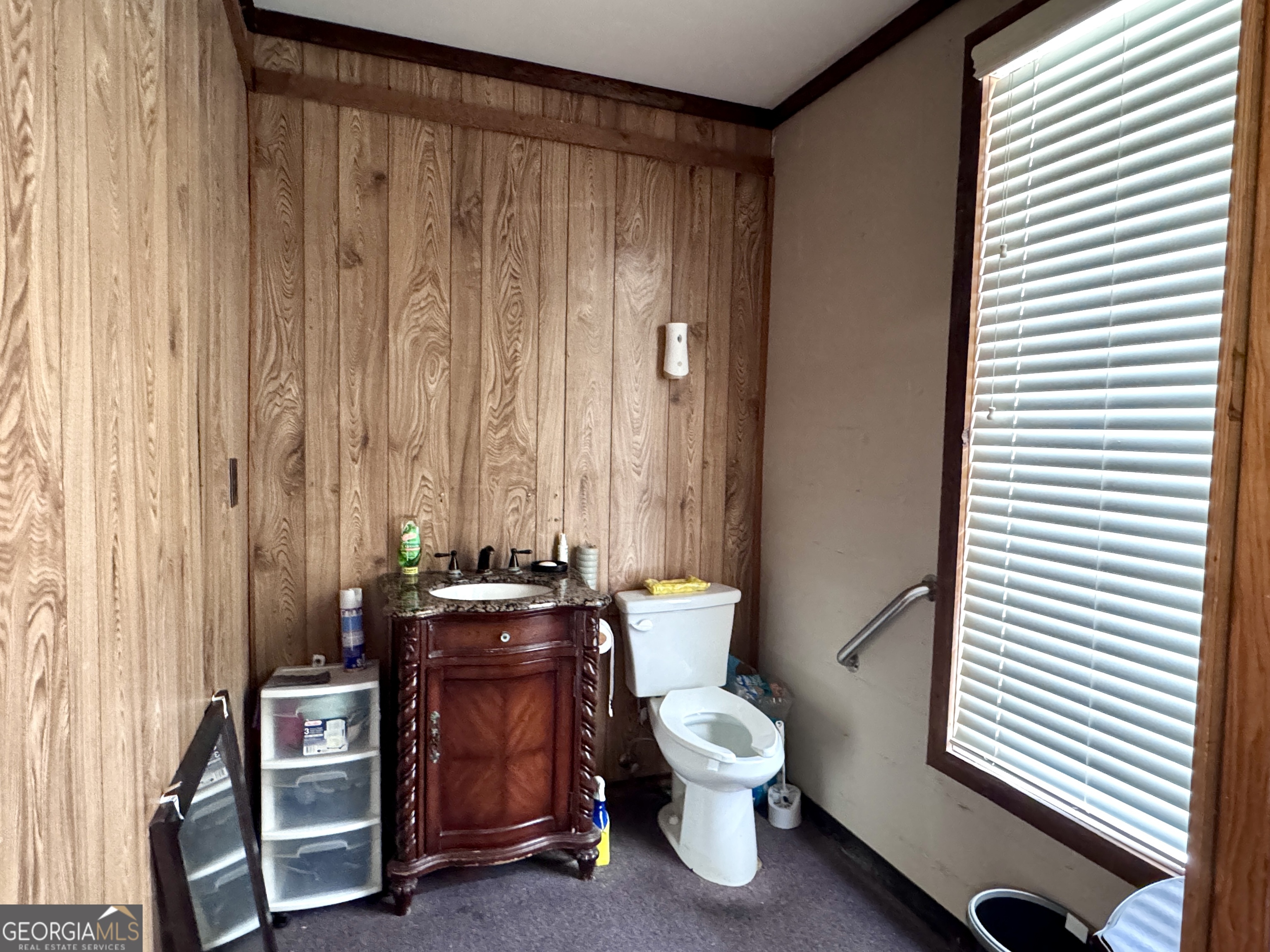 11431 Veterans Memorial Highway Property Photo 22