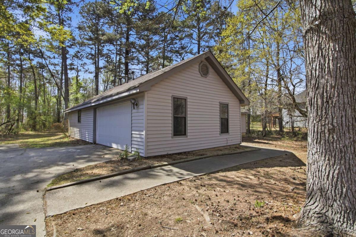 1717 Pinto Trail Property Photo 4