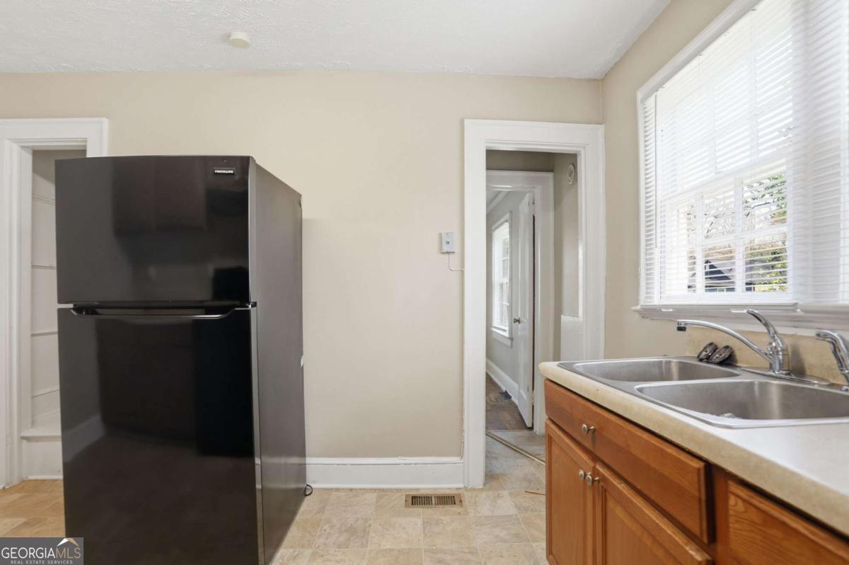 868 Rochelle Drive Sw Property Photo 18
