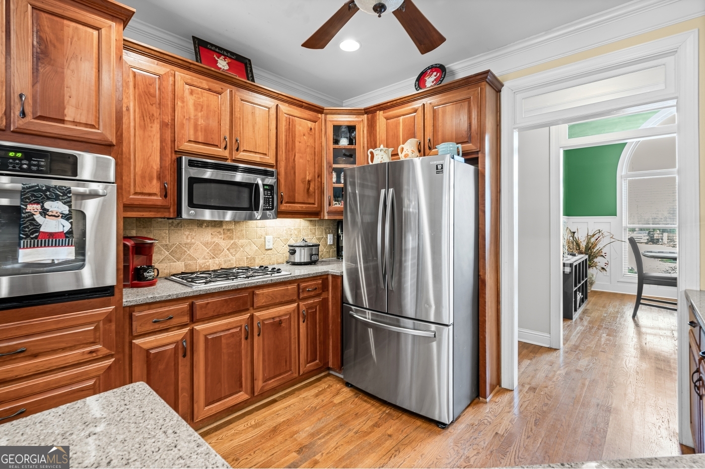 2405 Hickory Grove Drive Property Photo 15