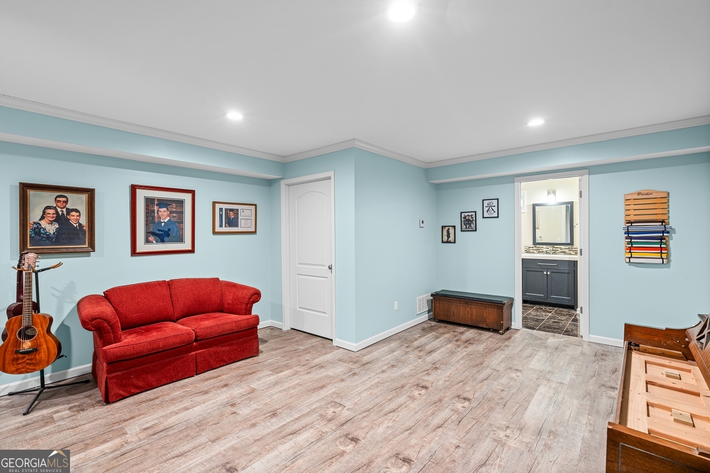 2405 Hickory Grove Drive Property Photo 33