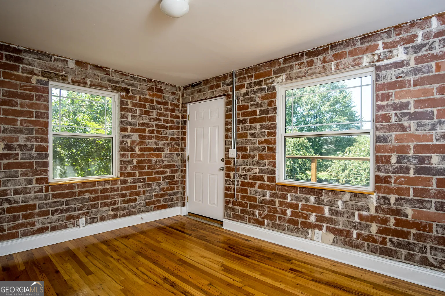 24 Daniel Street Se # 14 Property Photo 1