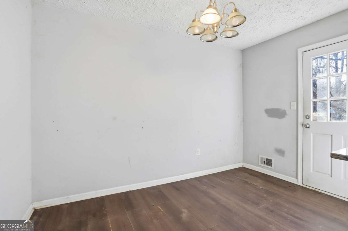 175 Wellington Drive Property Photo 10