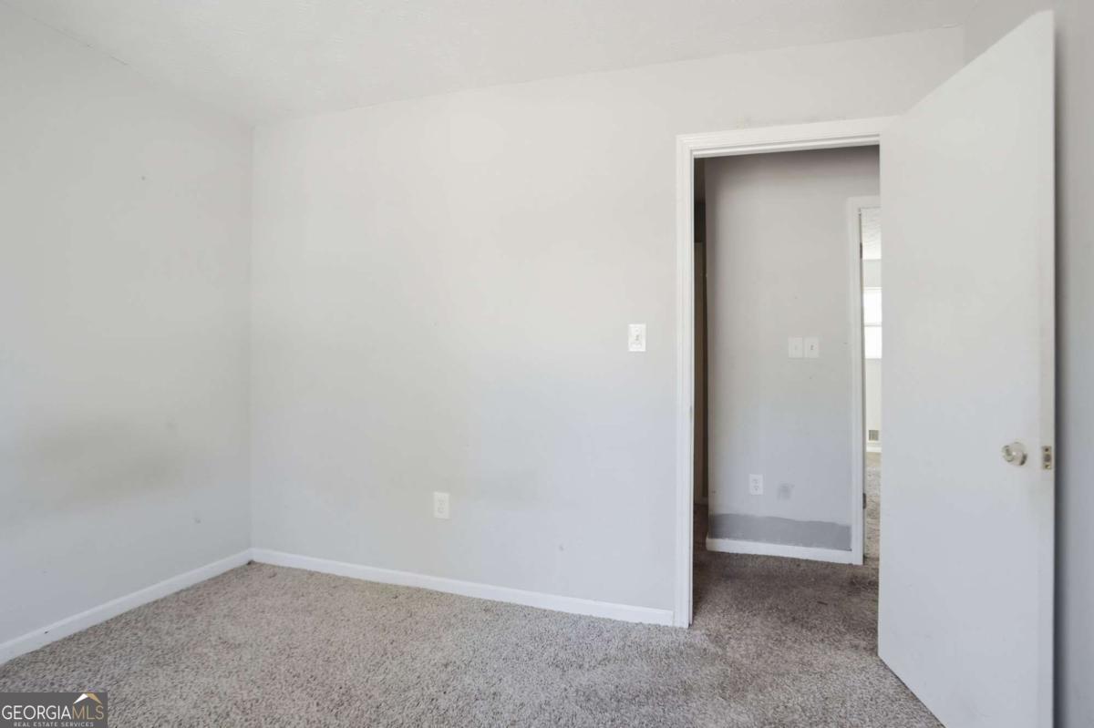 175 Wellington Drive Property Photo 12