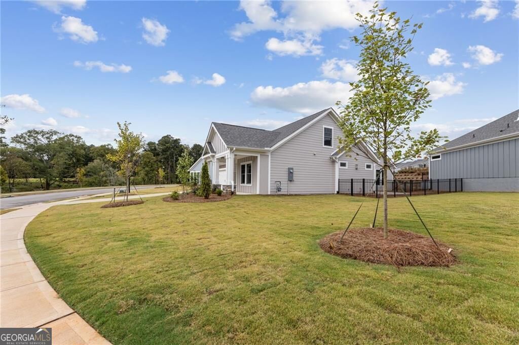 3507 Fishpond Circle Property Photo 2