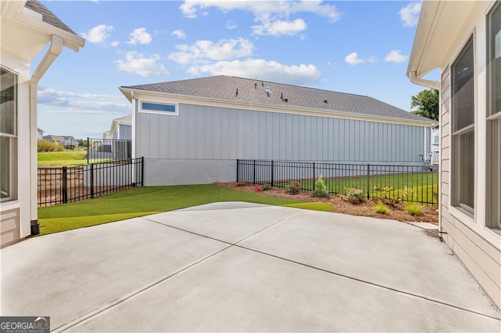 3507 Fishpond Circle Property Photo 18