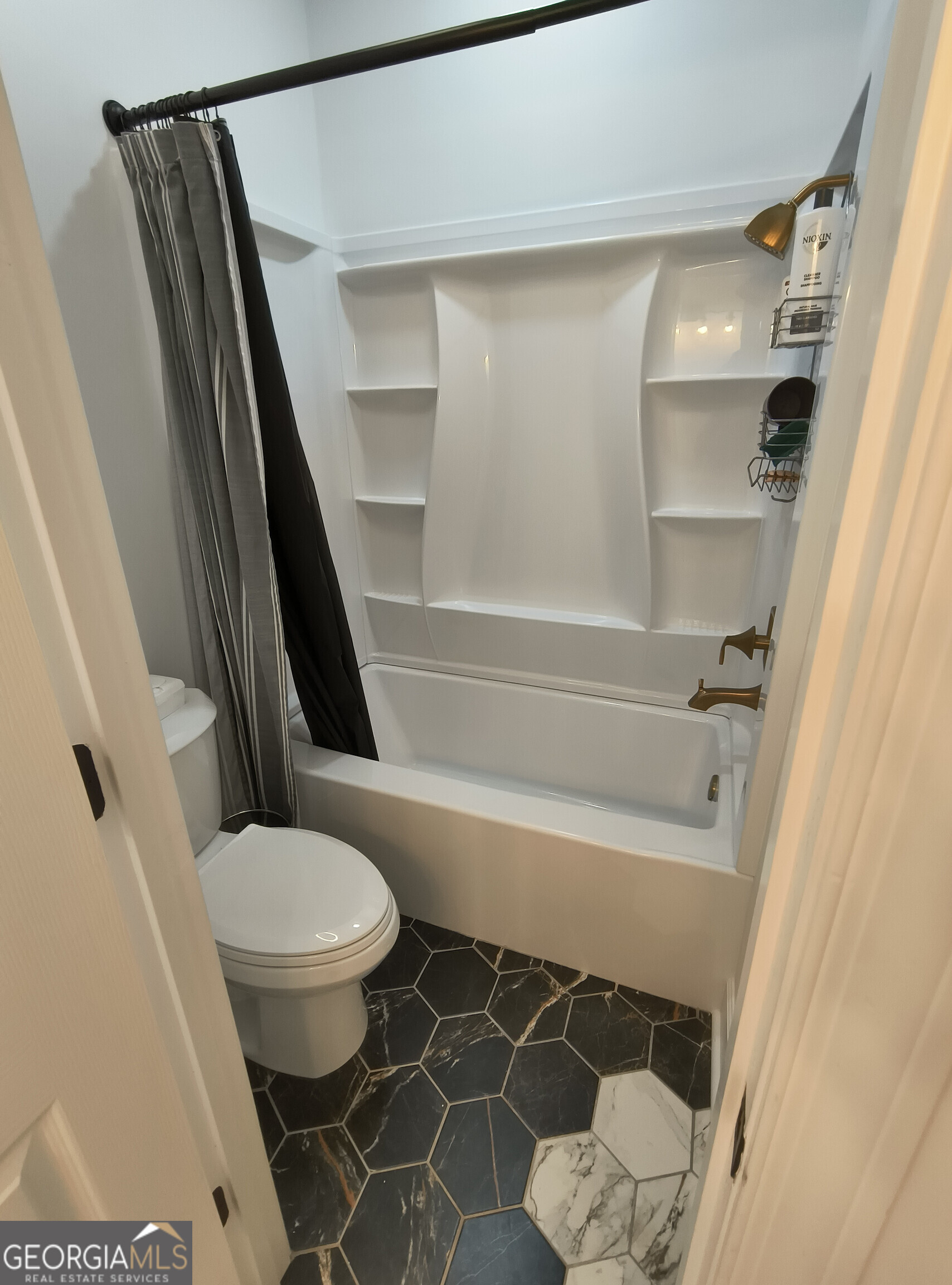 252 Moore Street Property Photo 30