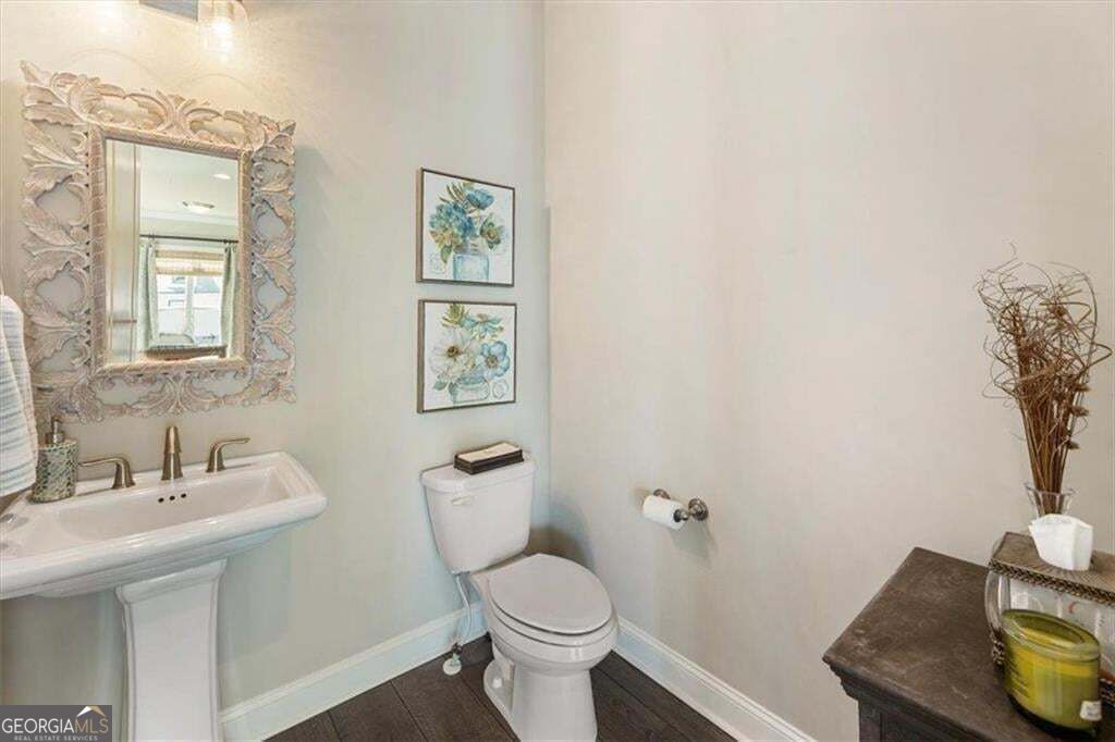 205 Phillips Lane Property Photo 23