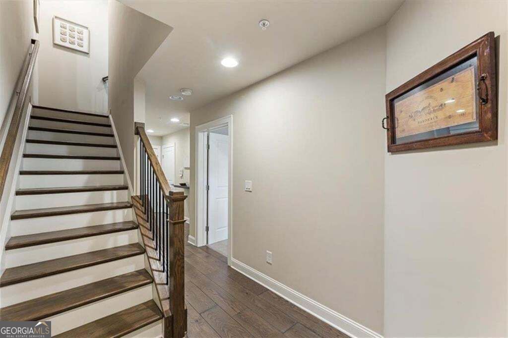 205 Phillips Lane Property Photo 37