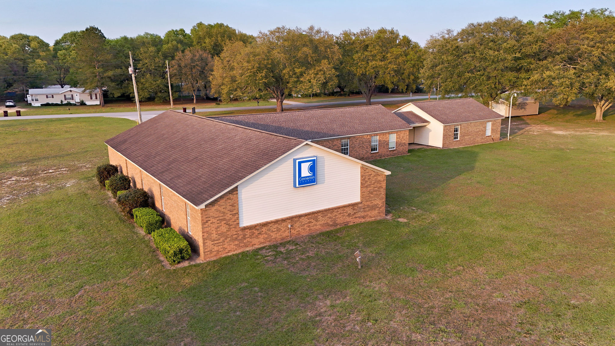 2222 Dothan Road Property Photo 5