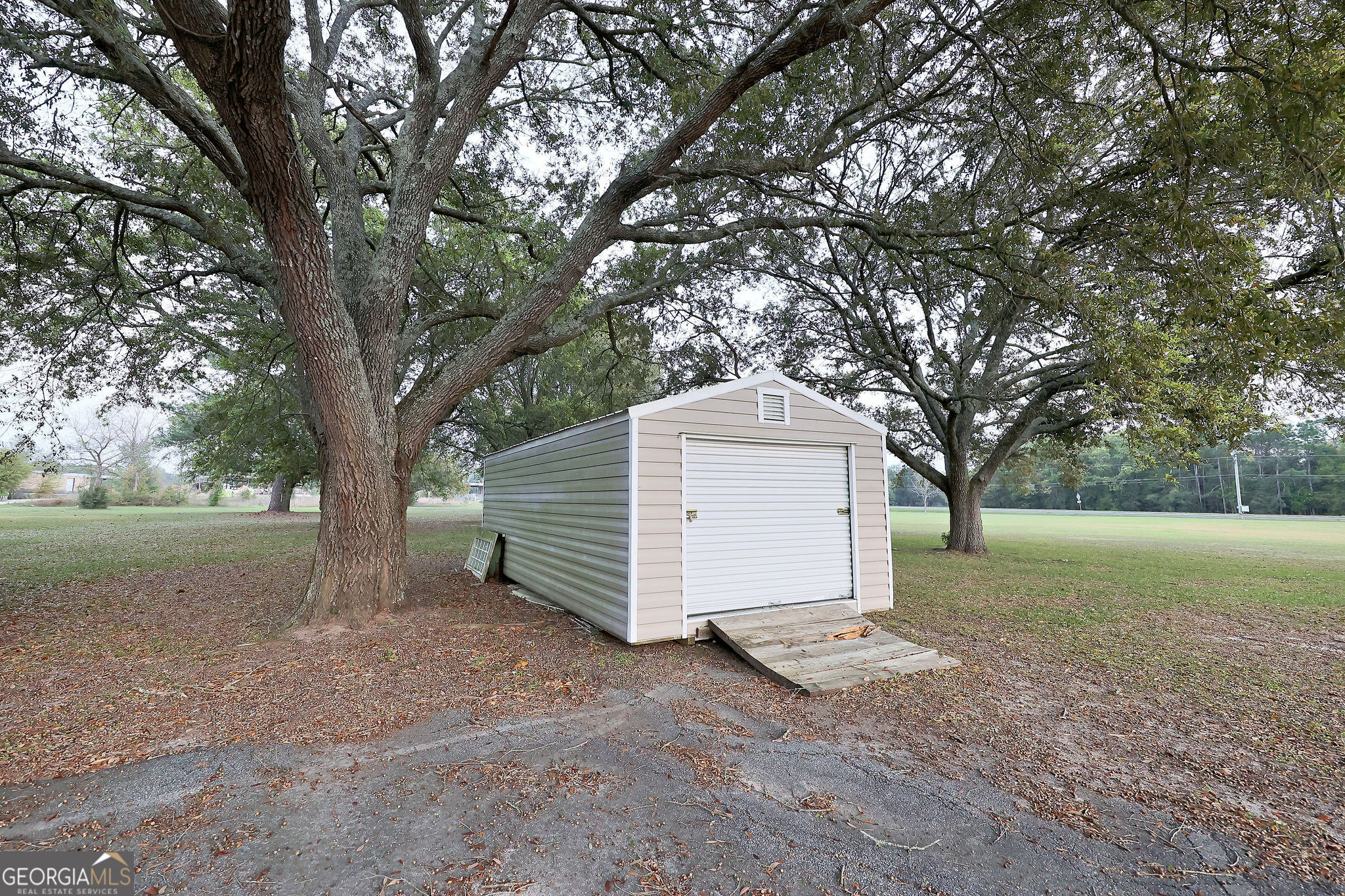 2222 Dothan Road Property Photo 10