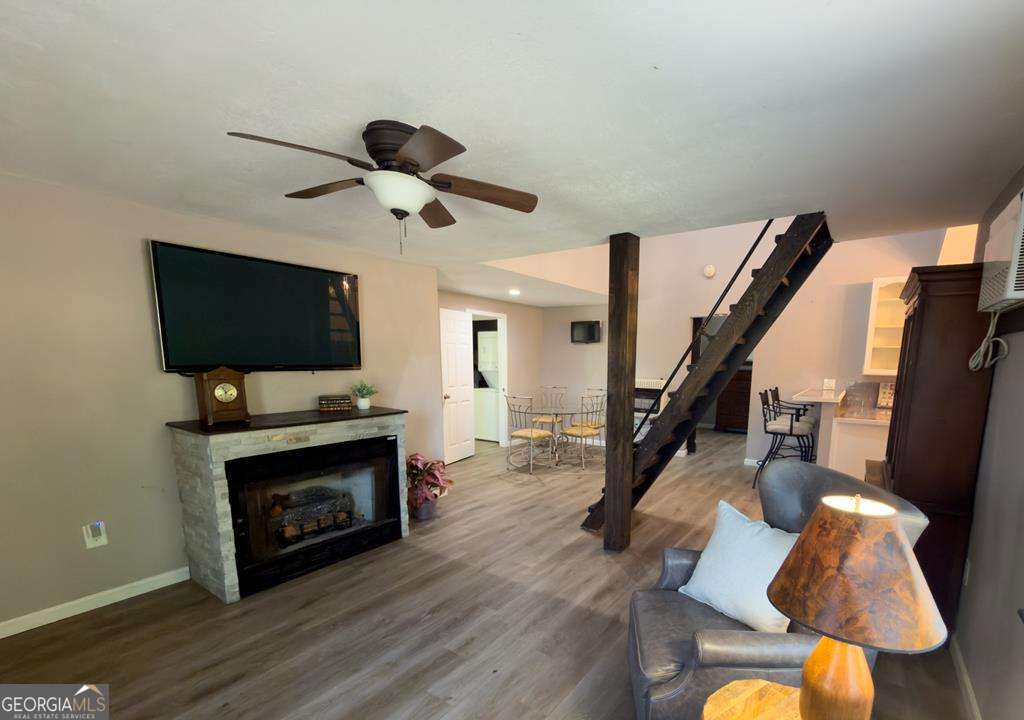 4101 Pat Colwell Road Property Photo 4