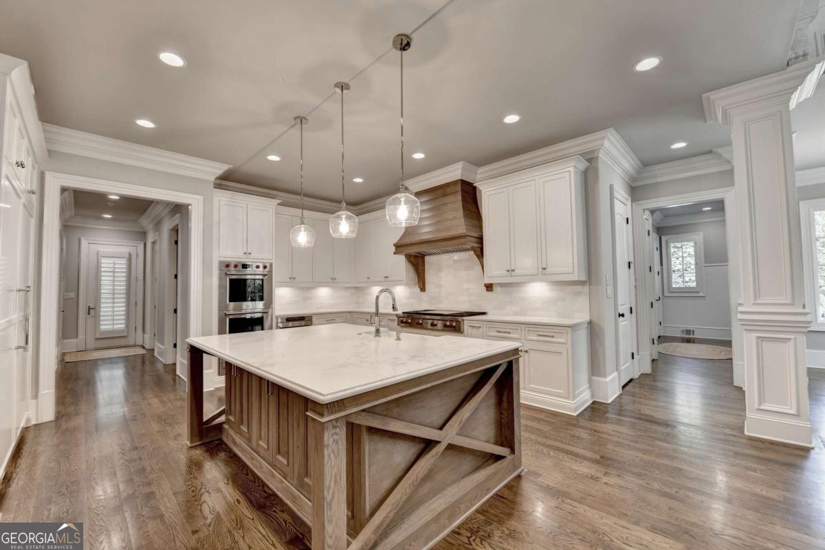 4575 Whitestone Way Property Photo 19
