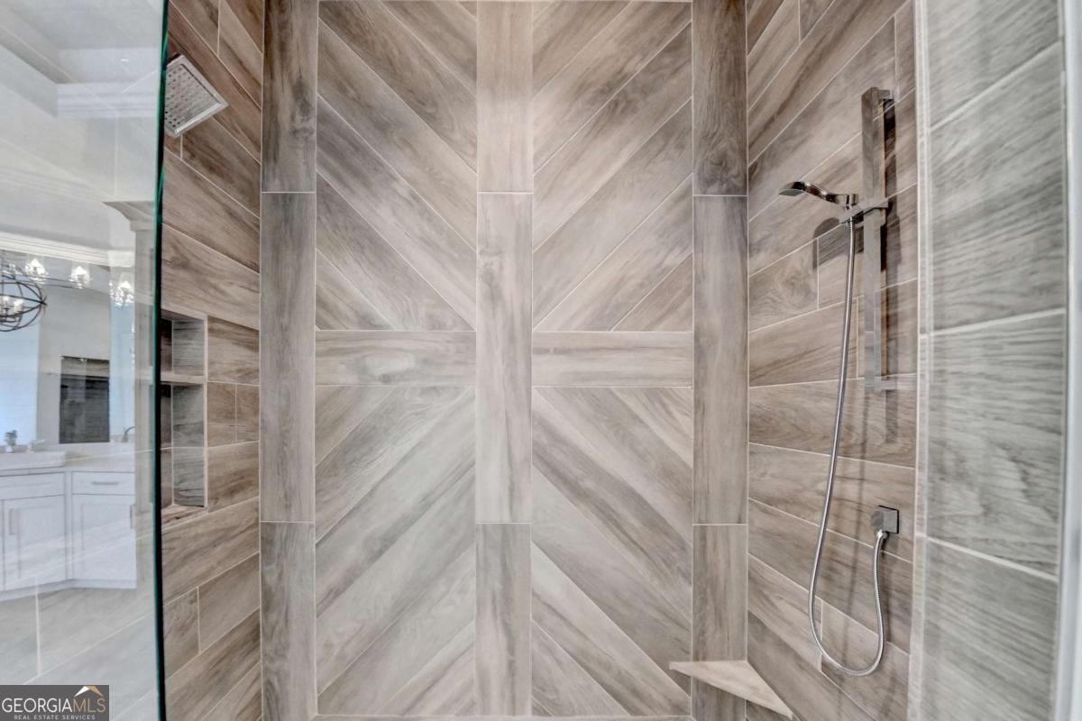 4575 Whitestone Way Property Photo 38